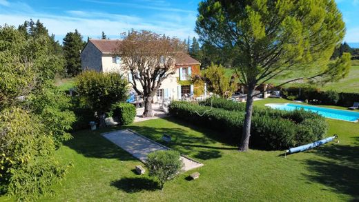 Rural or Farmhouse in Monteux, Vaucluse
