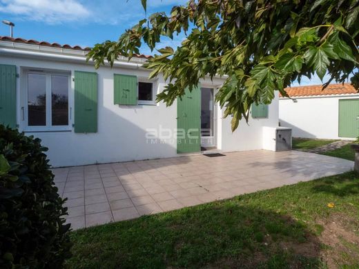 Maison de luxe à Le Bois-Plage-en-Ré, Charente-Maritime