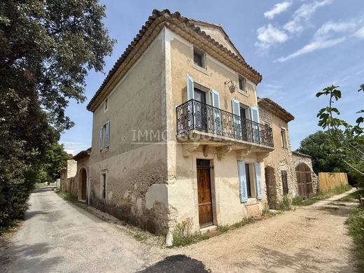 Luxury home in Saint-Saturnin-lès-Apt, Vaucluse