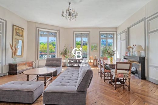 Apartment in Lyon, Rhône