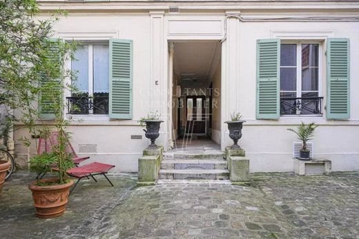 Apartment in La Muette, Auteuil, Porte Dauphine, Paris