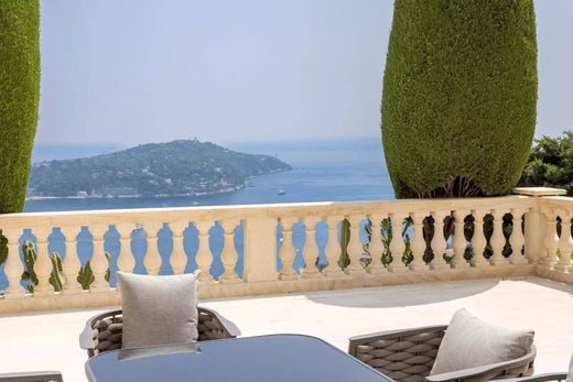 Villefranche-sur-Mer, Alpes-Maritimesのアパートメント