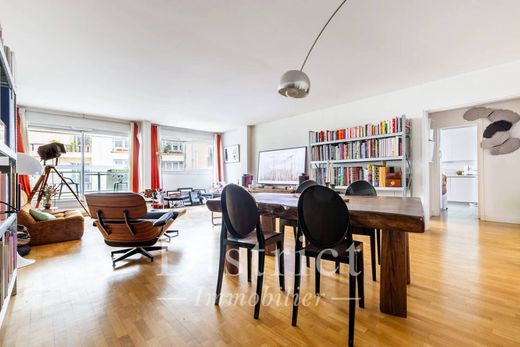 Appartement in Tour Eiffel, Invalides – Ecole Militaire, Saint-Thomas d’Aquin, Paris