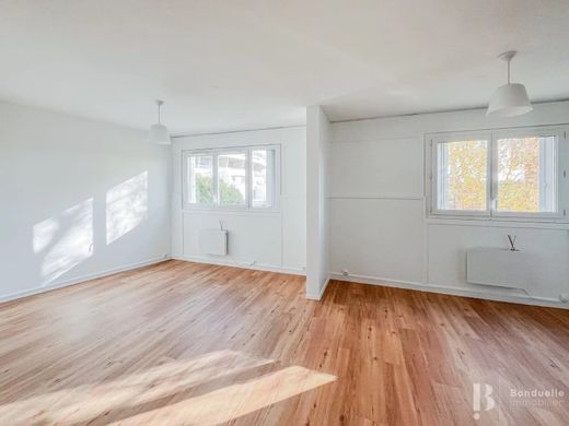 套间/公寓  Saint-Cloud, Hauts-de-Seine