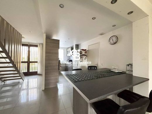 Luxus-Haus in Saint-Germain-en-Laye, Yvelines