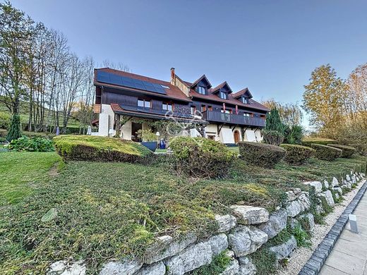 Casa di lusso a Traize, Savoia