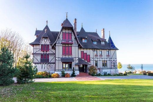 Palast in Deauville, Calvados