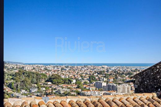 Casa di lusso a Cagnes-sur-Mer, Alpi Marittime