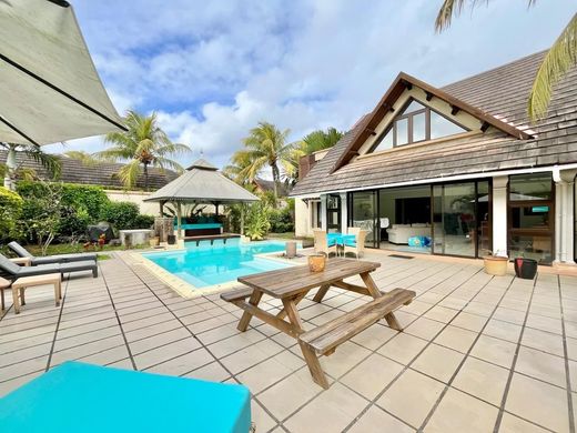 빌라 / Péreybère, Rivière du Rempart District