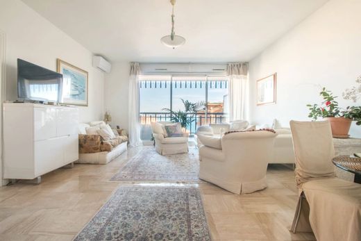 Apartment / Etagenwohnung in Monaco