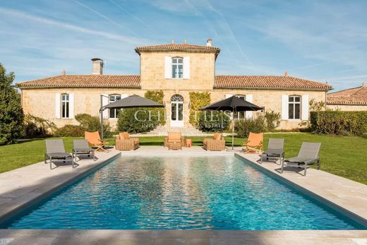 Luksusowy dom w Camblanes, Gironde