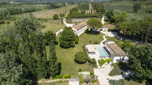 Luxury home in Raphèle-lès-Arles, Bouches-du-Rhône