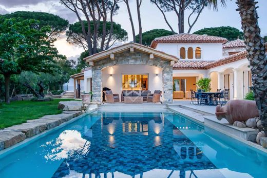 Πολυτελή κατοικία σε Cogolin, Var