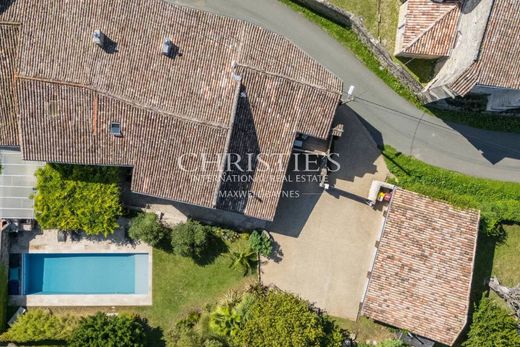 Luxury home in Saint-Émilion, Gironde