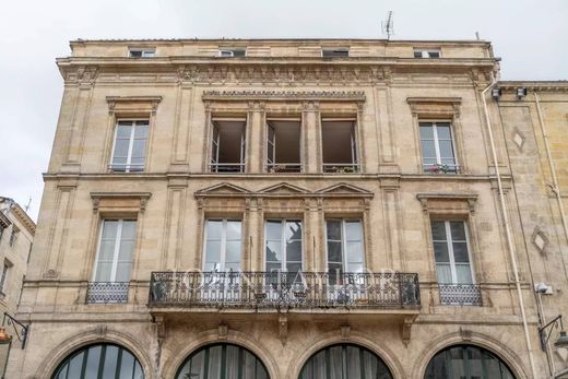 Apartment / Etagenwohnung in Bordeaux, Gironde