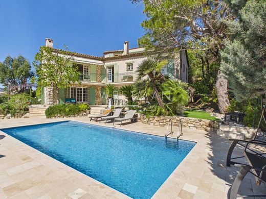 Villa in Mandelieu-la-Napoule, Alpes-Maritimes