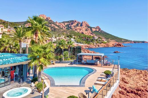 Lüks ev Saint-Raphaël, Var