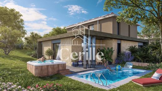 Apartment / Etagenwohnung in Aix-en-Provence, Bouches-du-Rhône