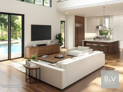 Luxury home in Cagnes-sur-Mer, Alpes-Maritimes