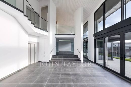 Luxe woning in Villars-Sainte-Croix, Ouest Lausannois District