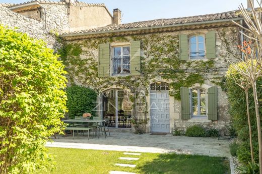 Элитный дом, Eygalières, Bouches-du-Rhône