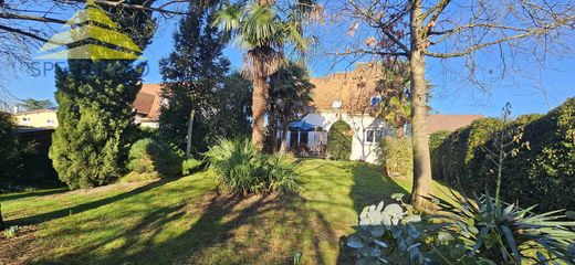 Luxury home in Boussy-Saint-Antoine, Essonne