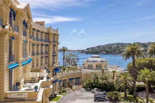 Apartment / Etagenwohnung in Beaulieu-sur-Mer, Alpes-Maritimes
