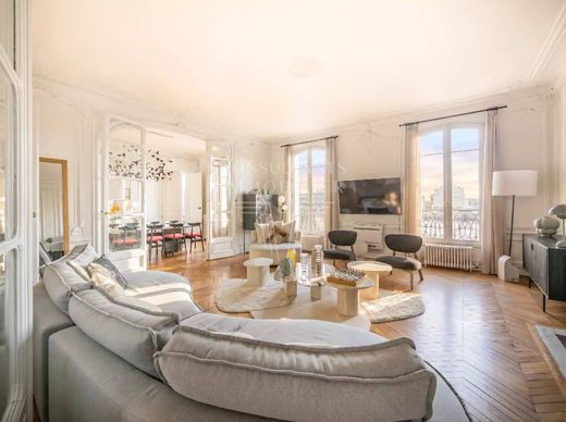 Квартира, Нейи-сюр-Сен, Hauts-de-Seine