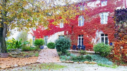 豪宅  Mirepoix, Ariège