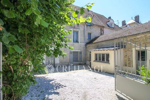 Casa di lusso a Vernouillet, Yvelines