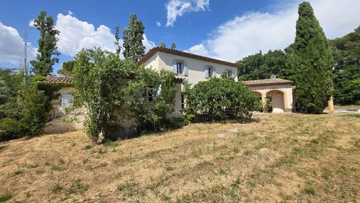 Rural or Farmhouse in Saint-Cannat, Bouches-du-Rhône