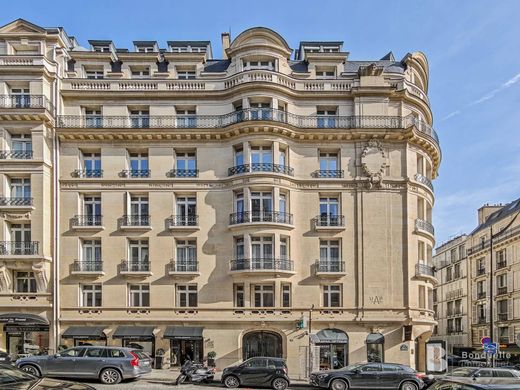 Apartament w Champs-Elysées, Madeleine, Triangle d’or, Paris