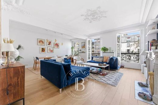 Apartment in Monceau, Courcelles, Ternes, Paris