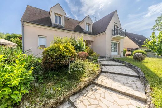 Luxus-Haus in Mantes-la-Ville, Yvelines