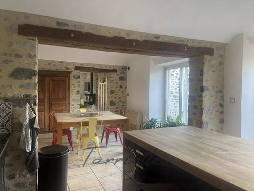 Luxury home in Alba-la-Romaine, Ardèche