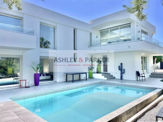 Villa in Le Cannet, Alpes-Maritimes