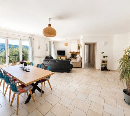 Luxury home in Aspremont, Alpes-Maritimes