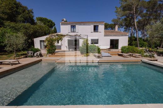 Villa in Mougins, Alpes-Maritimes