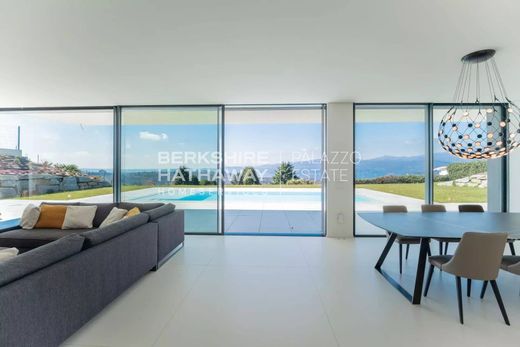 ‏וילה ב  Besozzo, Provincia di Varese