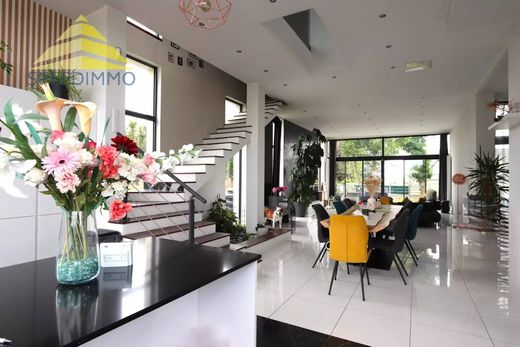 Varennes-Jarcy, Essonneの高級住宅