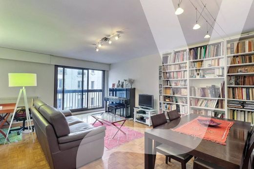 Apartment in Nation-Picpus, Gare de Lyon, Bercy, Paris