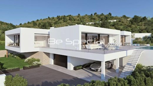 Villa in Cumbre del Sol, Alicante