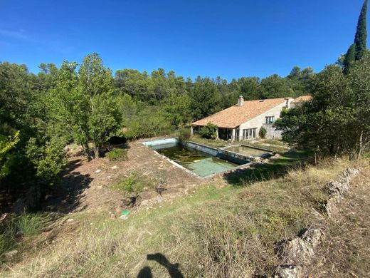 Участок, Méounes-lès-Montrieux, Var