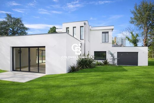 Villa in Nantes, Loire-Atlantique