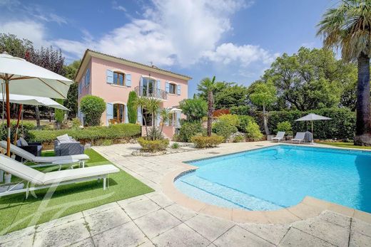 Luxe woning in Biot, Alpes-Maritimes