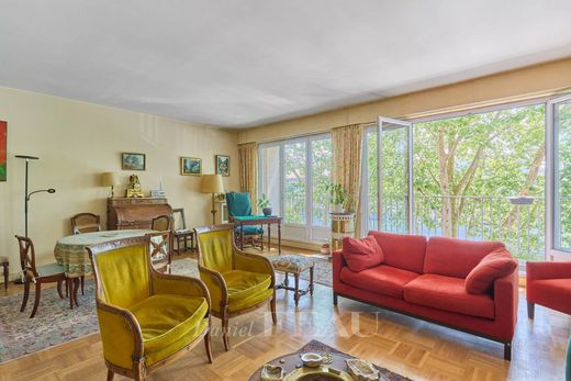 Квартира, La Muette, Auteuil, Porte Dauphine, Paris
