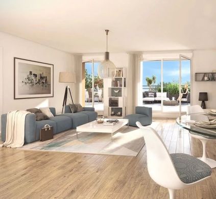 Apartment in Wissous, Essonne