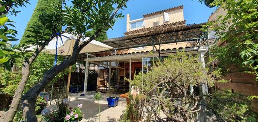 Villa in Mougins, Alpes-Maritimes