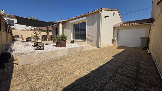 Casa de lujo en Saint-Cannat, Bocas del Ródano