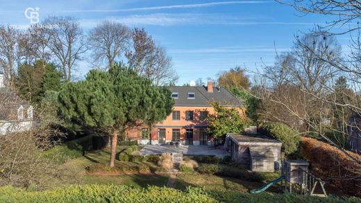 Villa in Sint-Genesius-Rode, Flemish Brabant Province